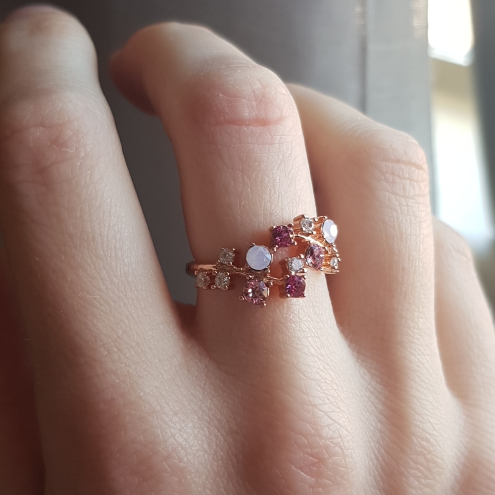 Sakura ring